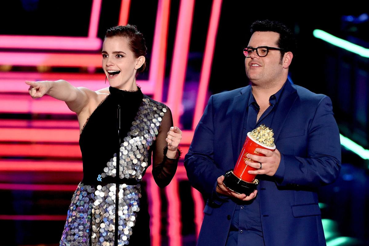 MTV Movie & TV Awards 2017: 'Beauty and the Beast' giành chiến thắng, Emma Watson được vinh danh Ảnh 1