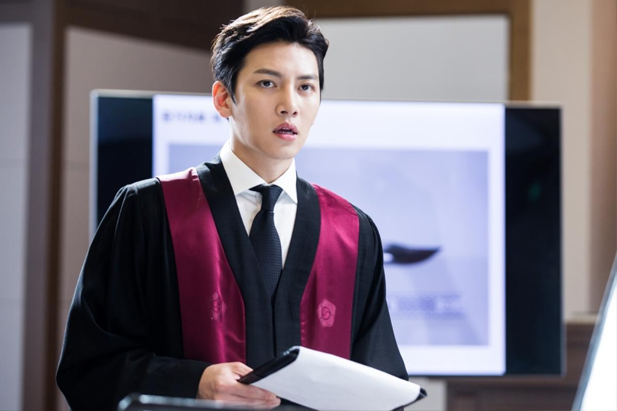 Sắp đến giờ lên sóng, Suspicious Partner 'xả kho' ảnh tình cảm của Ji Chang Wook và Nam Ji Hyun Ảnh 4