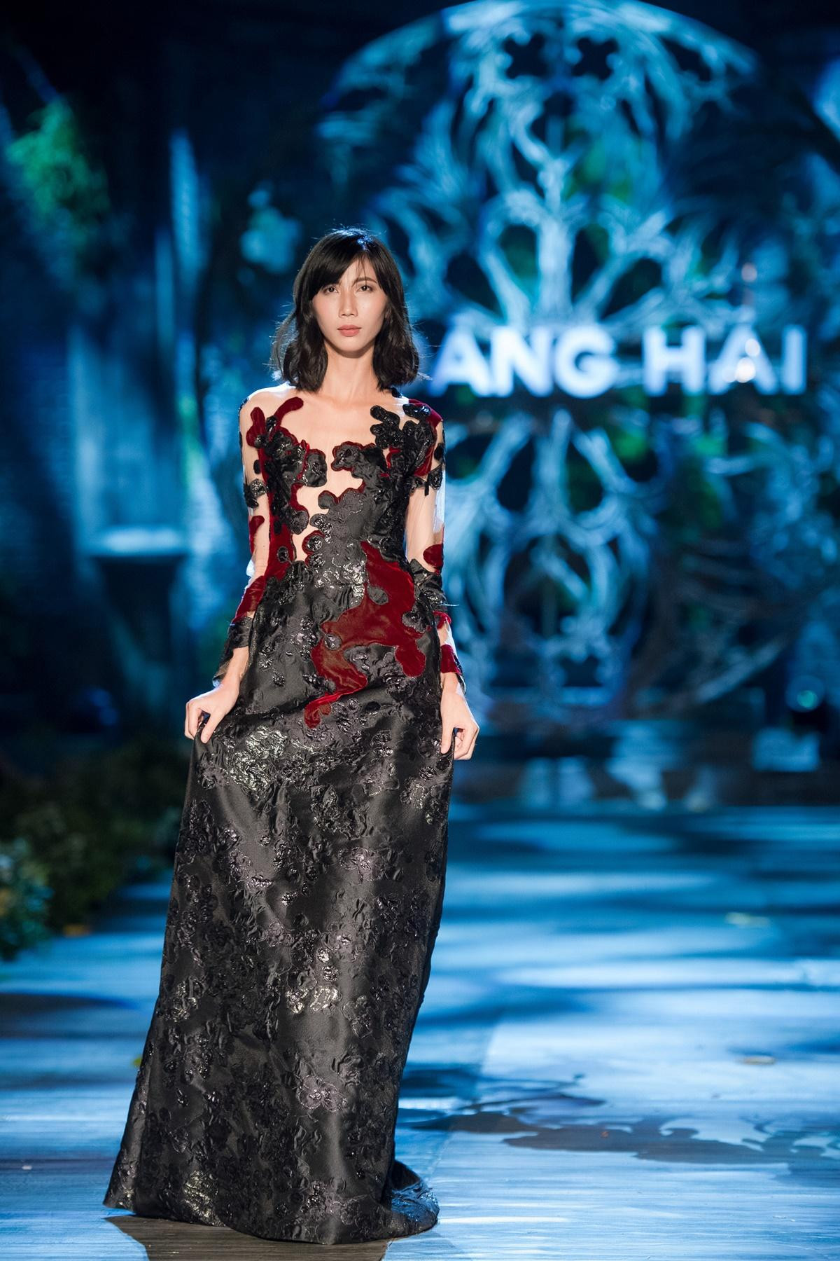 Hoàng Hải Fashion Show: Pha lê tím chỉ có trong truyền thuyết là đây! Ảnh 6