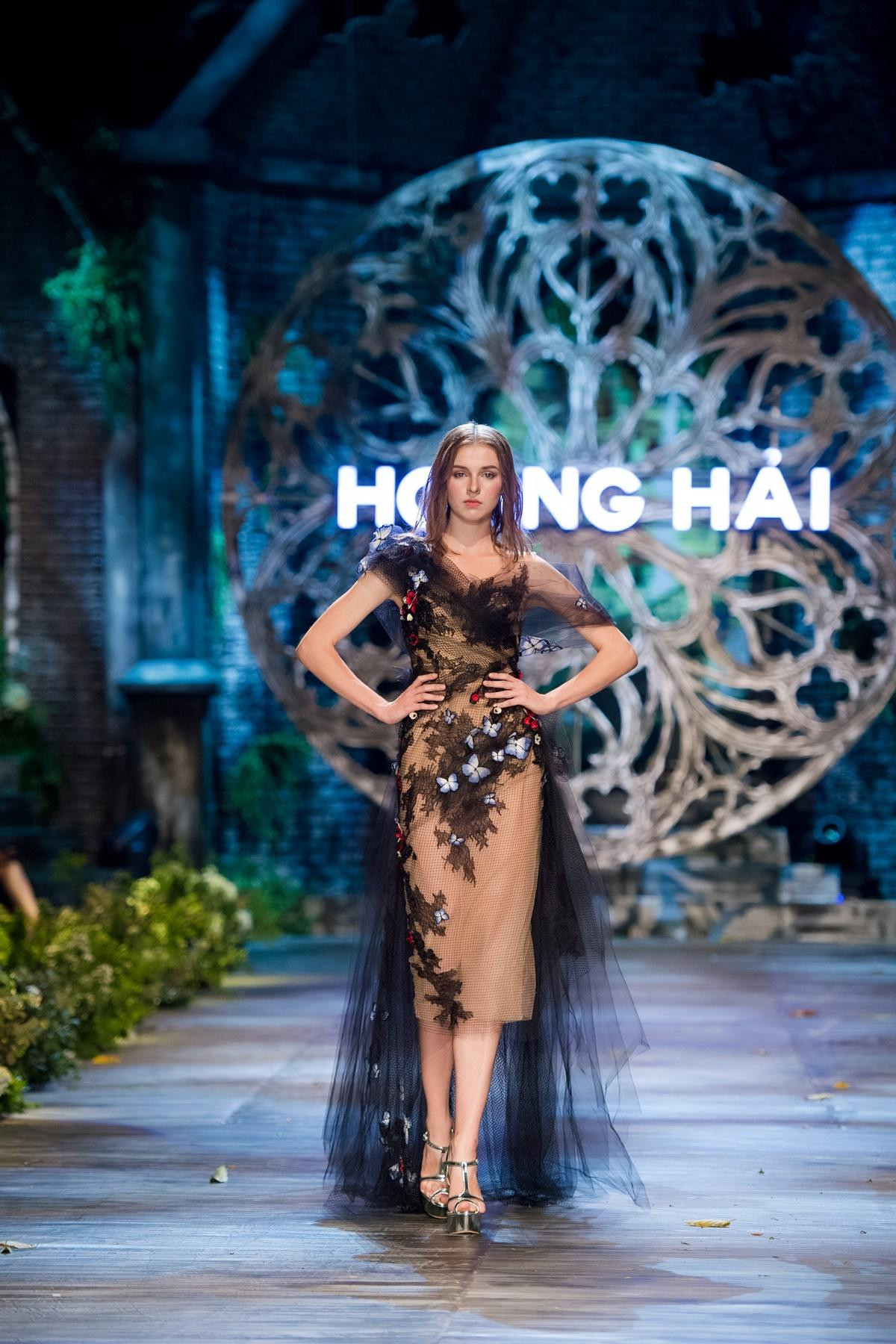 Hoàng Hải Fashion Show: Pha lê tím chỉ có trong truyền thuyết là đây! Ảnh 5