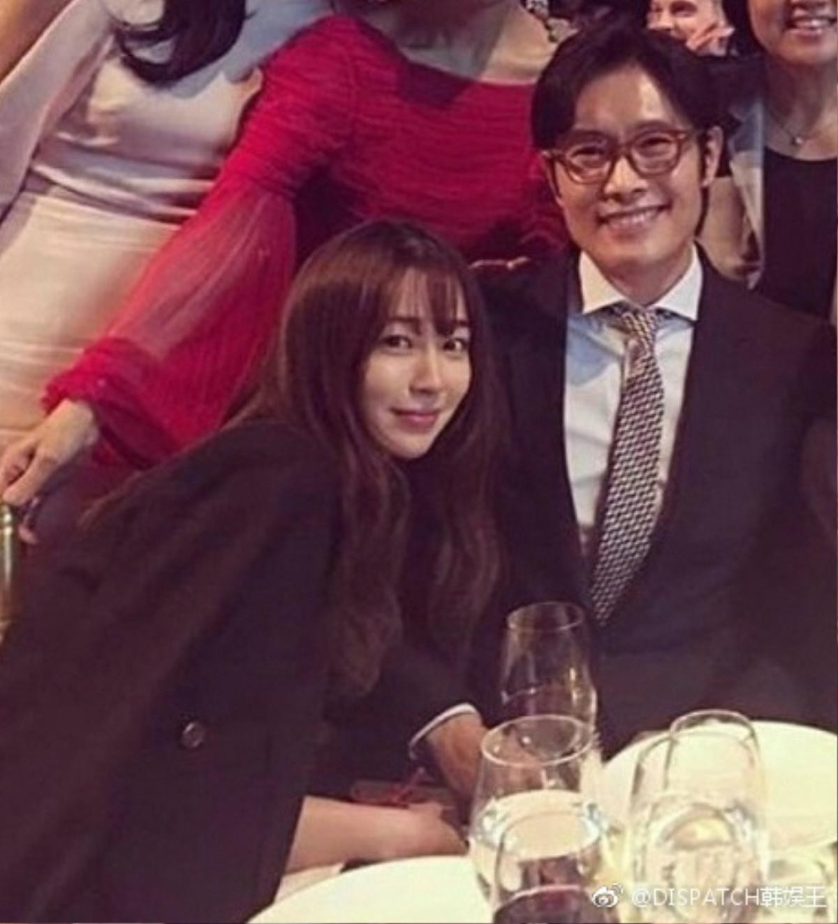 Tài tử Lee Byung Hun cùng vợ con ngồi xích lô ngắm Hội An, thắt chặt tình cảm gia đình sau loạt scandal trăng hoa Ảnh 5