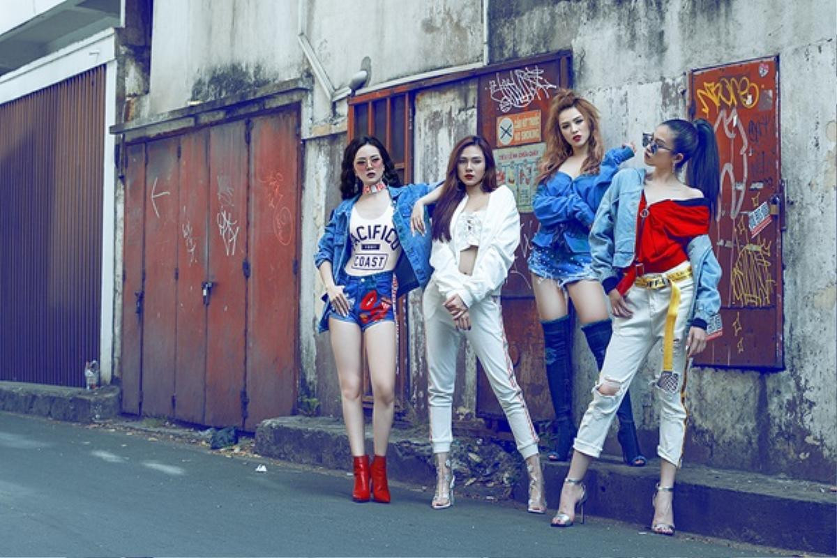 'Không là nắng mà vẫn chói chang' với street style ngày Hè cùng các cô nàng S Girls Ảnh 12