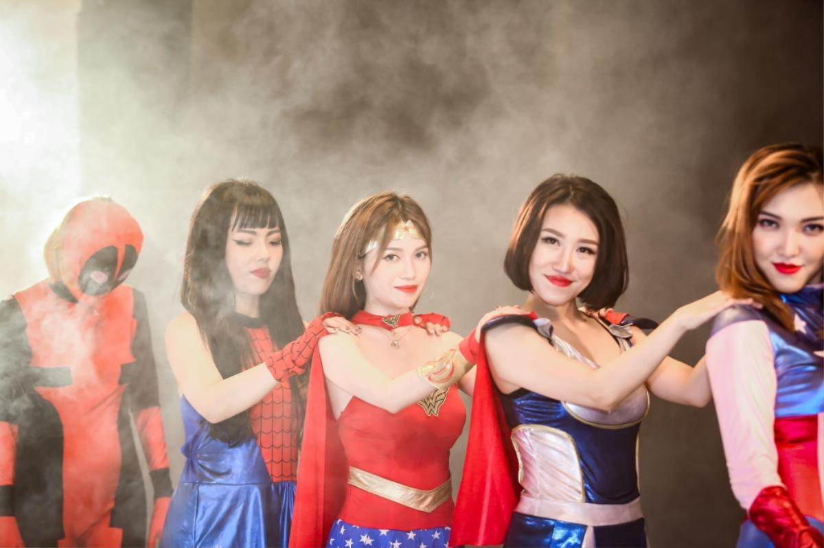 Sĩ Thanh hoá Wonder Woman trong MV nữ siêu anh hùng đầu tiên của Vpop Ảnh 6