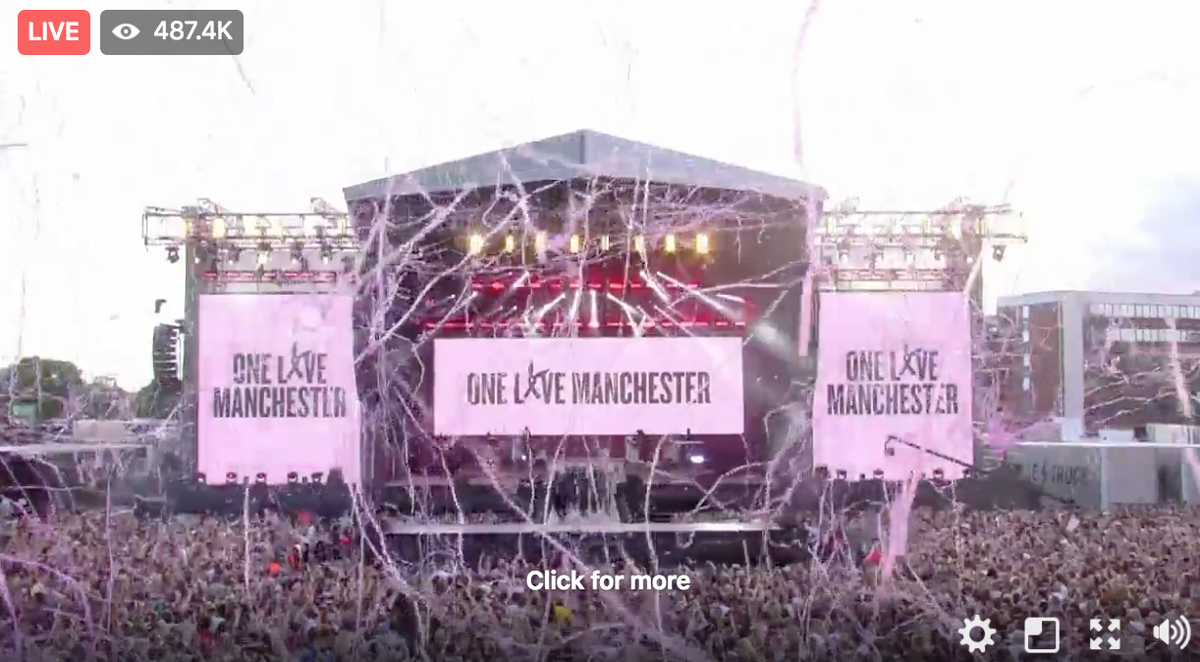 Concert Manchester của Ariana: Khủng bố qua rồi, nước mắt và tình yêu đã xoa dịu tất cả Ảnh 3