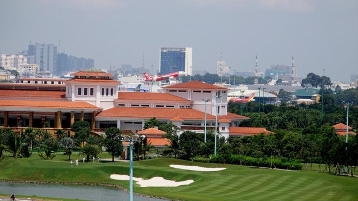 Cận cảnh sân golf VIP nằm trong… sân bay Tân Sơn Nhất Ảnh 6