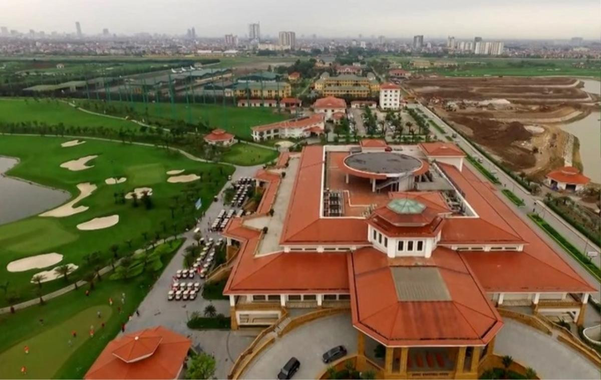 Cận cảnh sân golf VIP nằm trong… sân bay Tân Sơn Nhất Ảnh 10