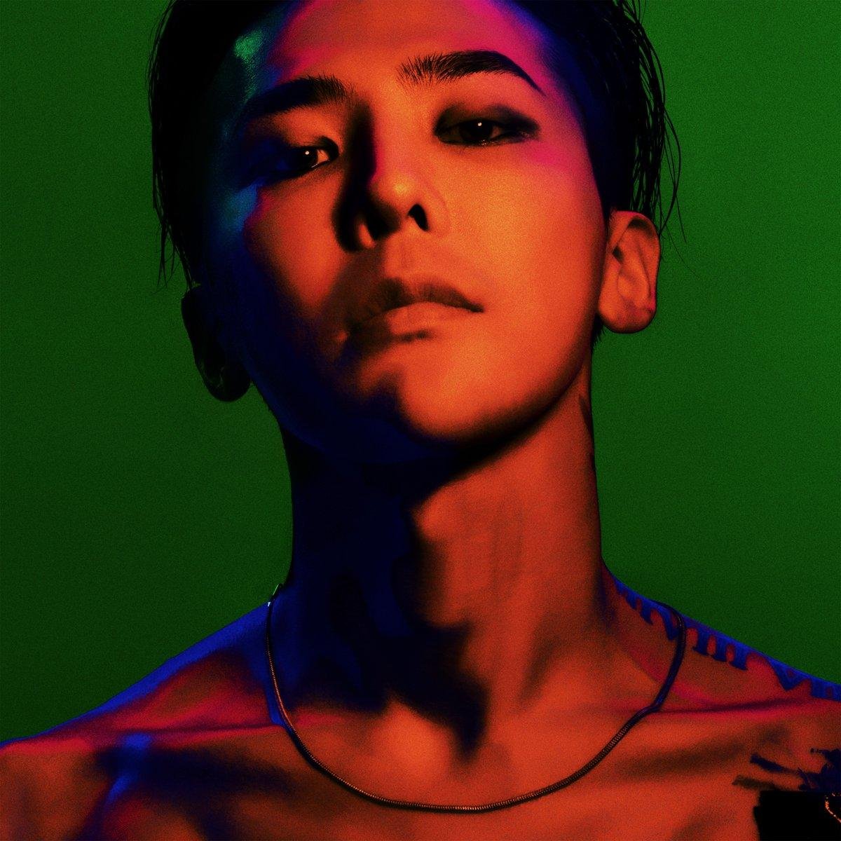 Chỉ trong 1 ngày, G-Dragon đã thu về hơn 25 tỷ tiền bán album tại Trung Quốc Ảnh 1