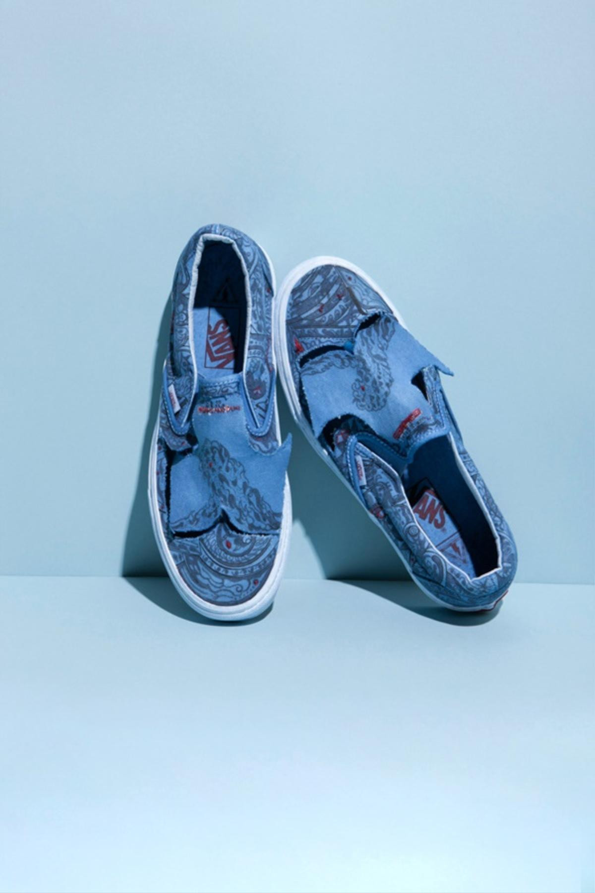 'Tất cả thế giới ra đây mà xem': Marc Jacobs kết hợp cùng Vans để ra BST giày độc đáo không tưởng! Ảnh 10