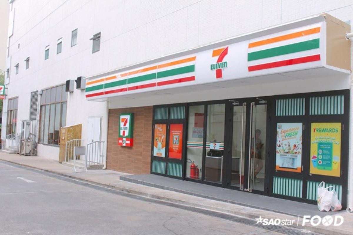 Cửa hàng 7-Eleven đầu tiên tại Việt Nam có đáp ứng được kì vọng của người tiêu dùng với những món ăn đang kinh doanh? Ảnh 2