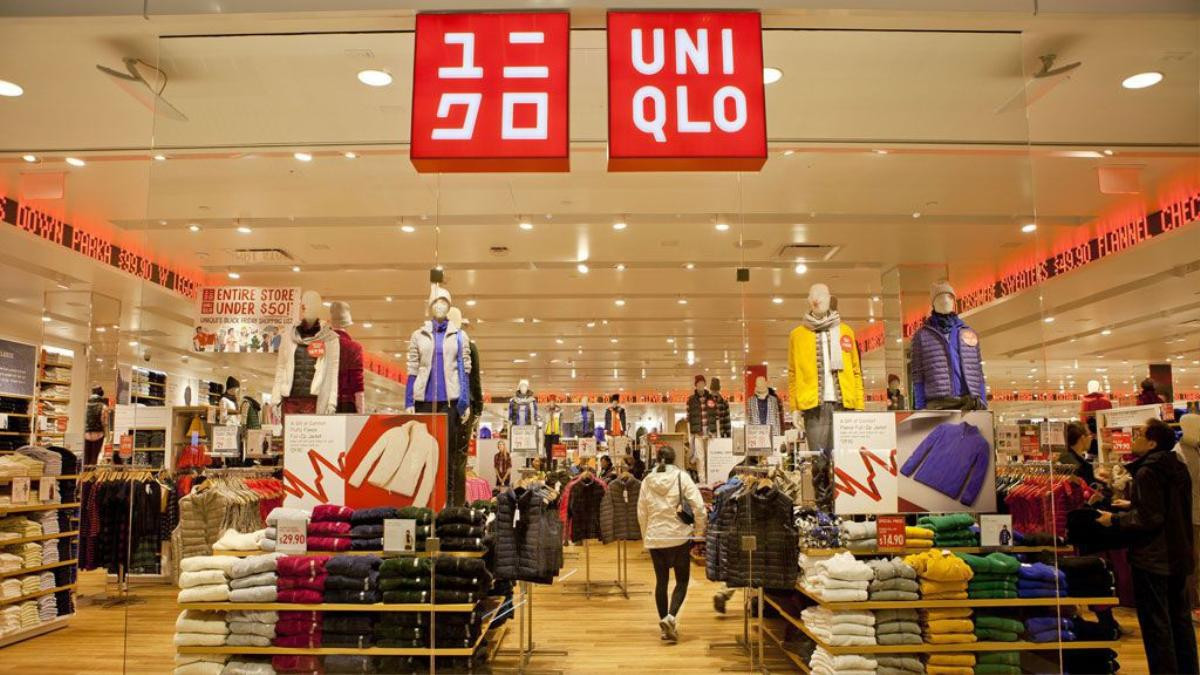 HOT: Uniqlo về Việt Nam, tín đồ thời trang vui sướng khi đủ bộ ba 'siêu nhân' Ảnh 3