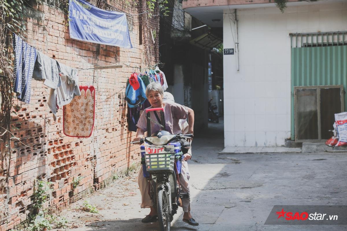 Chị em cô 'Năm yaourt' nhà thờ Đức Bà và câu chuyện đẹp về một nhân cách Ảnh 9