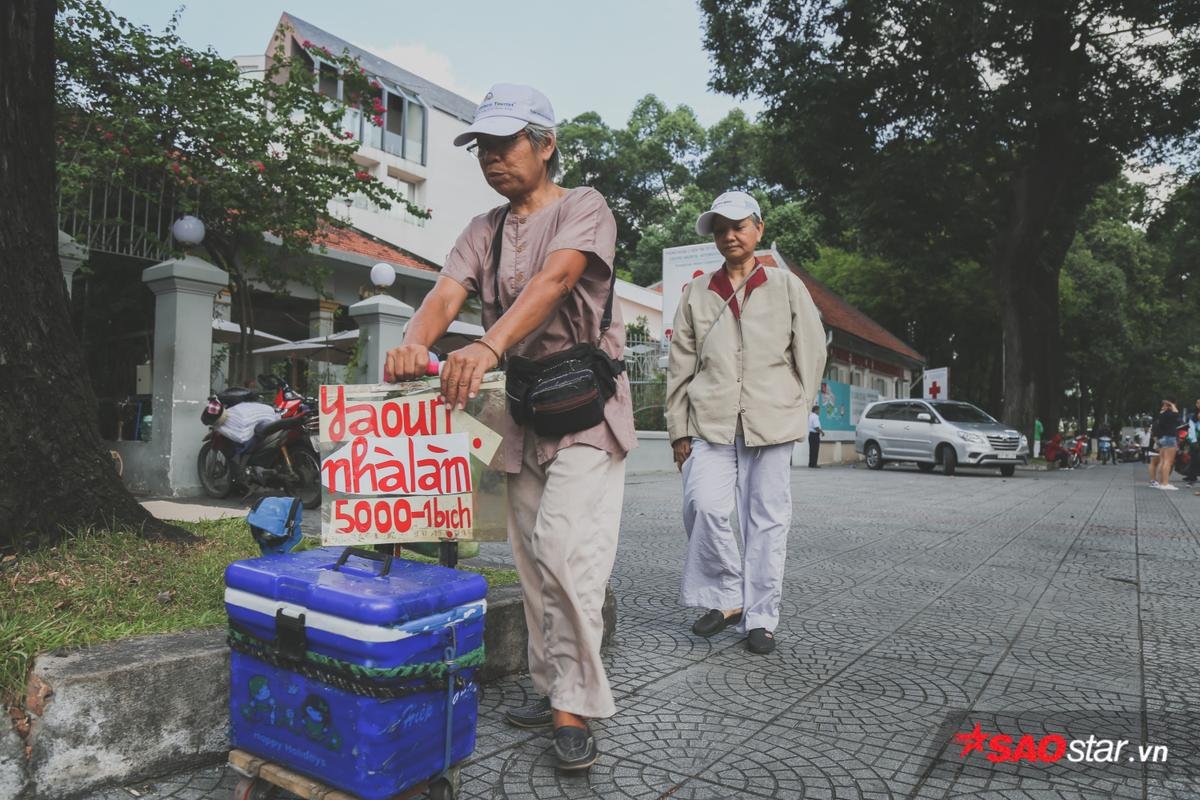 Chị em cô 'Năm yaourt' nhà thờ Đức Bà và câu chuyện đẹp về một nhân cách Ảnh 13