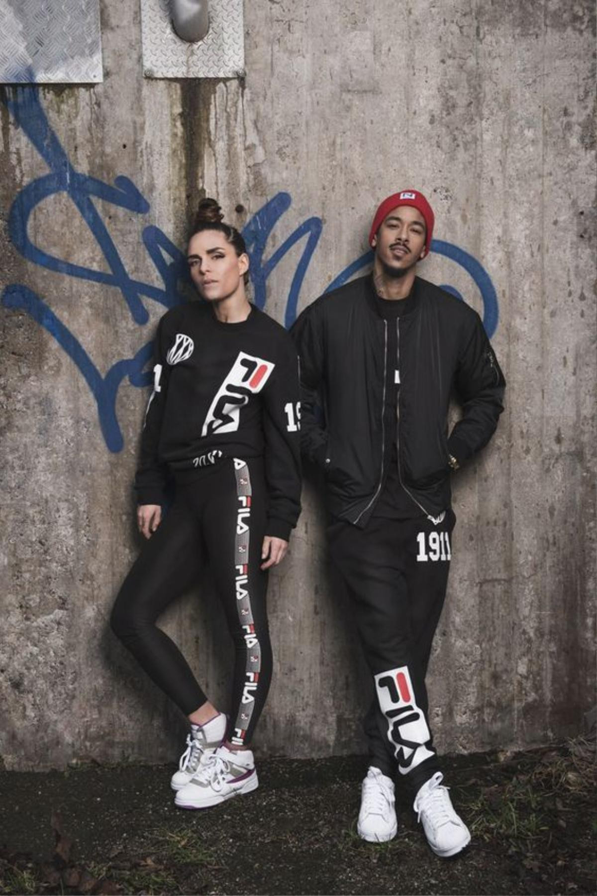 Streetwear giới trẻ tuần qua: trang phục FILA phủ sóng khắp mọi cung đường Ảnh 2