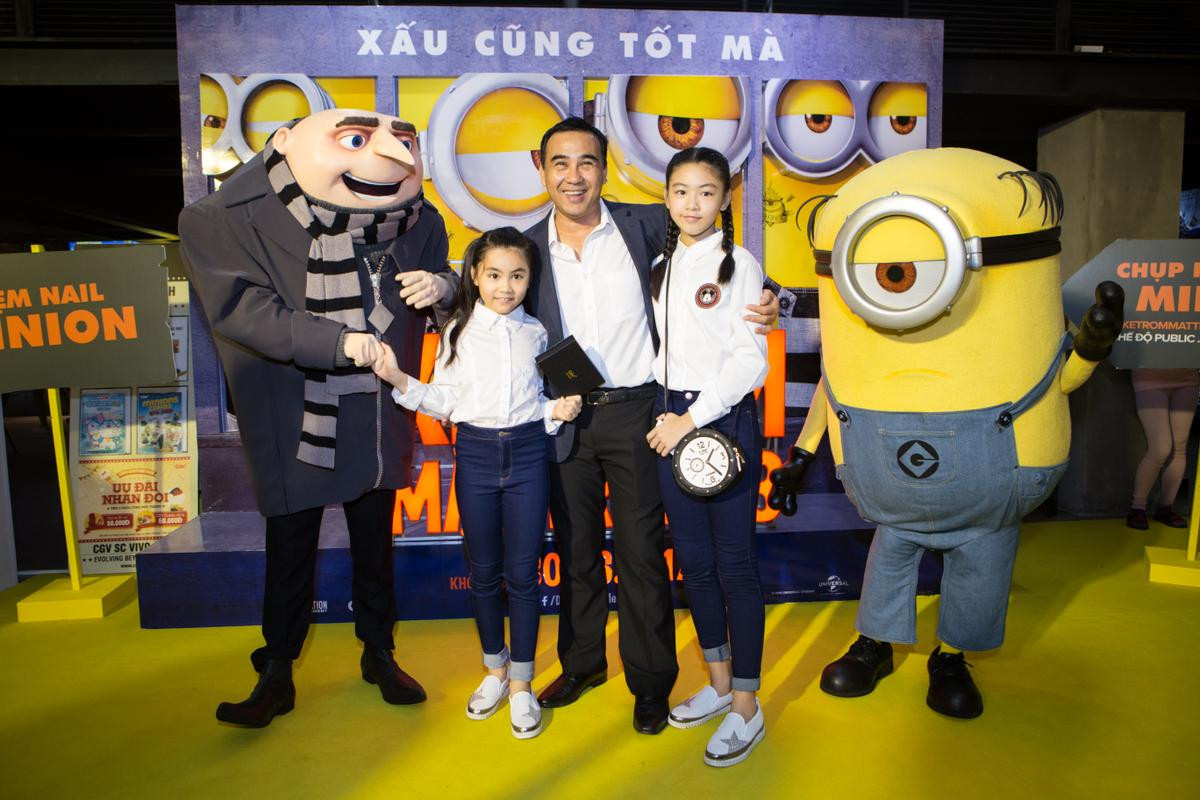 Kaity Nguyễn đáng yêu hết nấc với style giản dị, mặc 'đồ đôi' với Minions tại buổi ra mắt 'Kẻ trộm mặt trăng' Ảnh 10