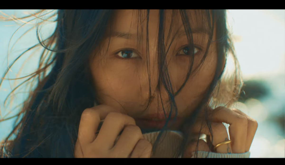 Lee Hyori comeback, fan gào thét: 'Chị ơi đừng trồng rau, nuôi gà nữa được không?' Ảnh 2