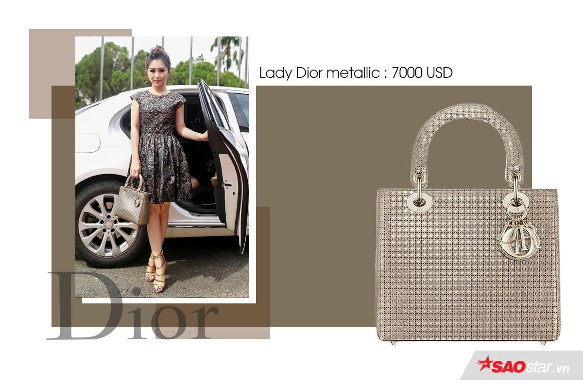 Túi Dior 7000 USD đã là gì, Hương Tràm còn có cả BST 'khủng' như này cơ mà Ảnh 12