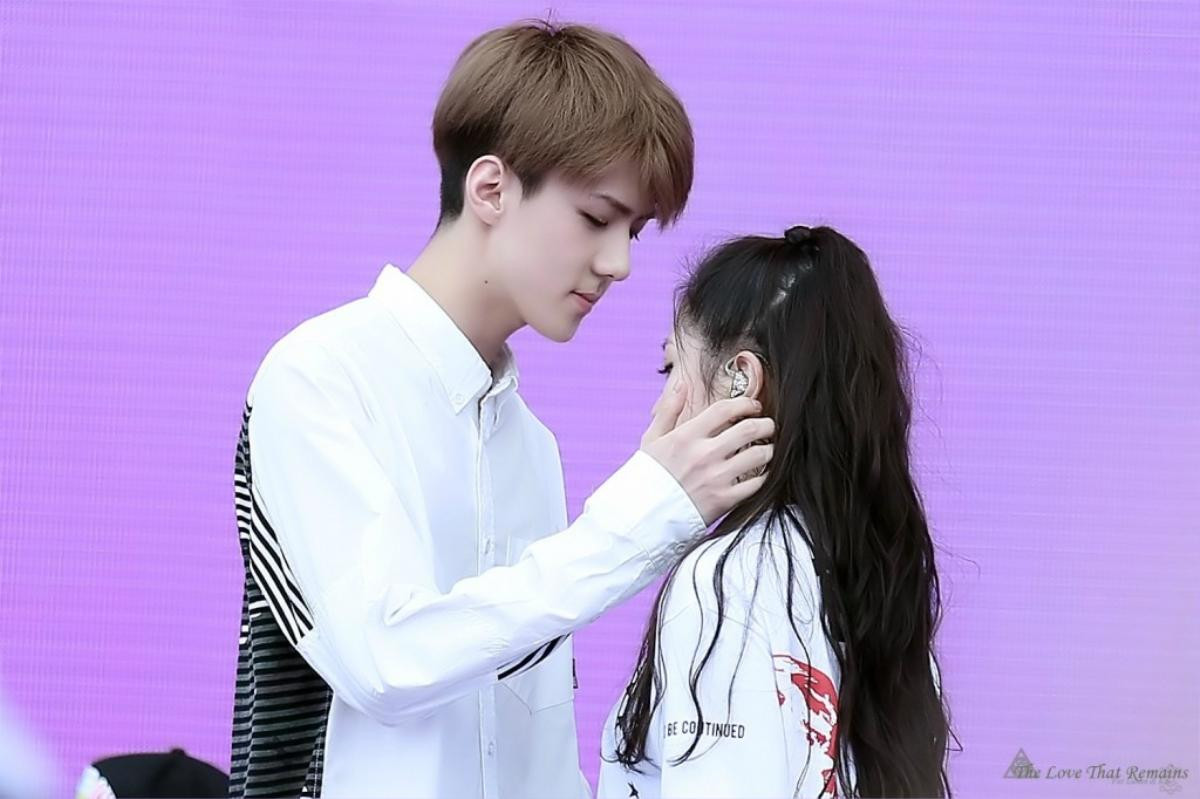 BoA - nhân chứng 'bất đắc dĩ' cho sự ‘thăng cấp’ về ngoại hình của Sehun (EXO) Ảnh 9