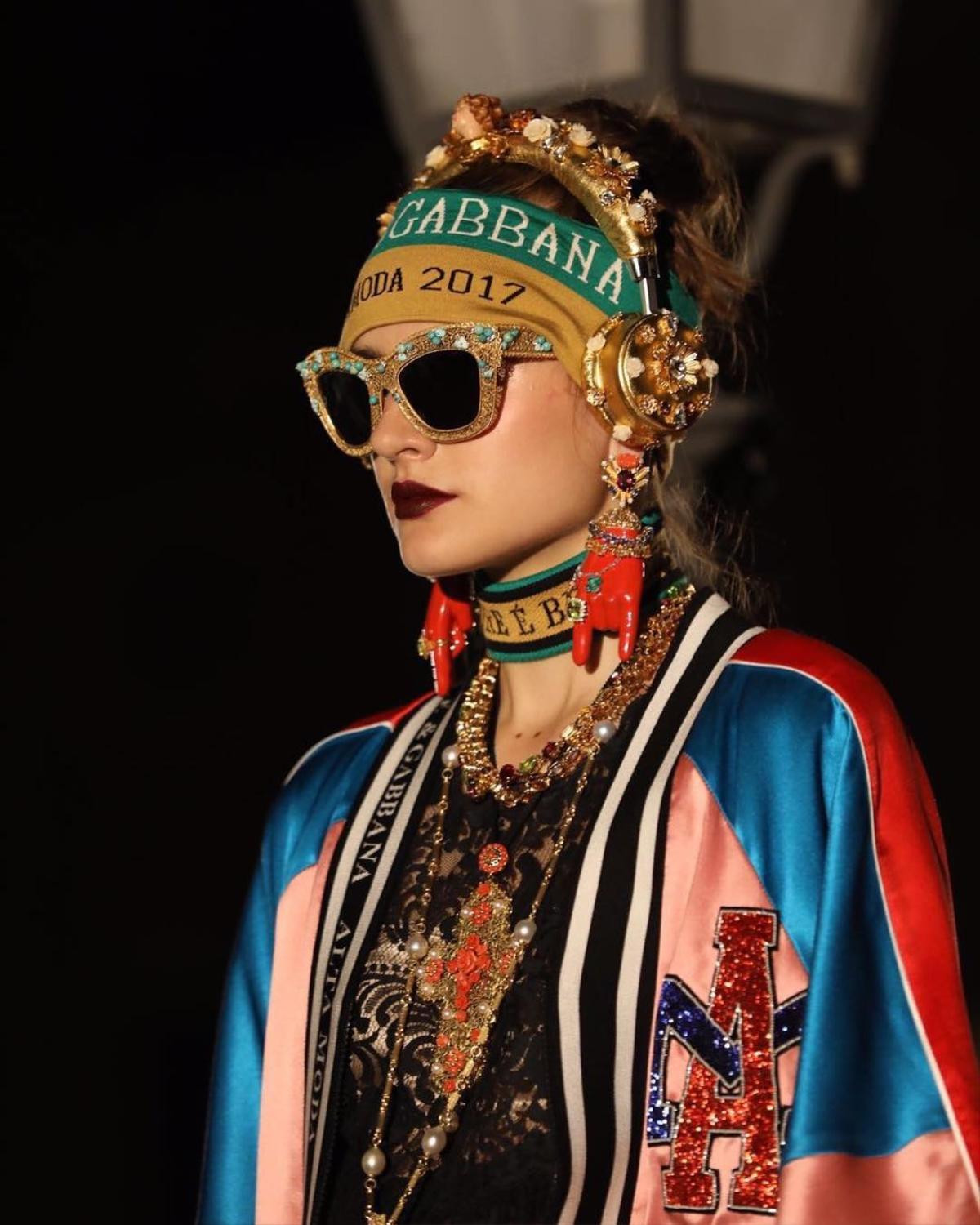 Dolce & Gabbana Alta Mode: Chìm đắm vào thiên đường xa hoa nơi hạ giới Ảnh 12