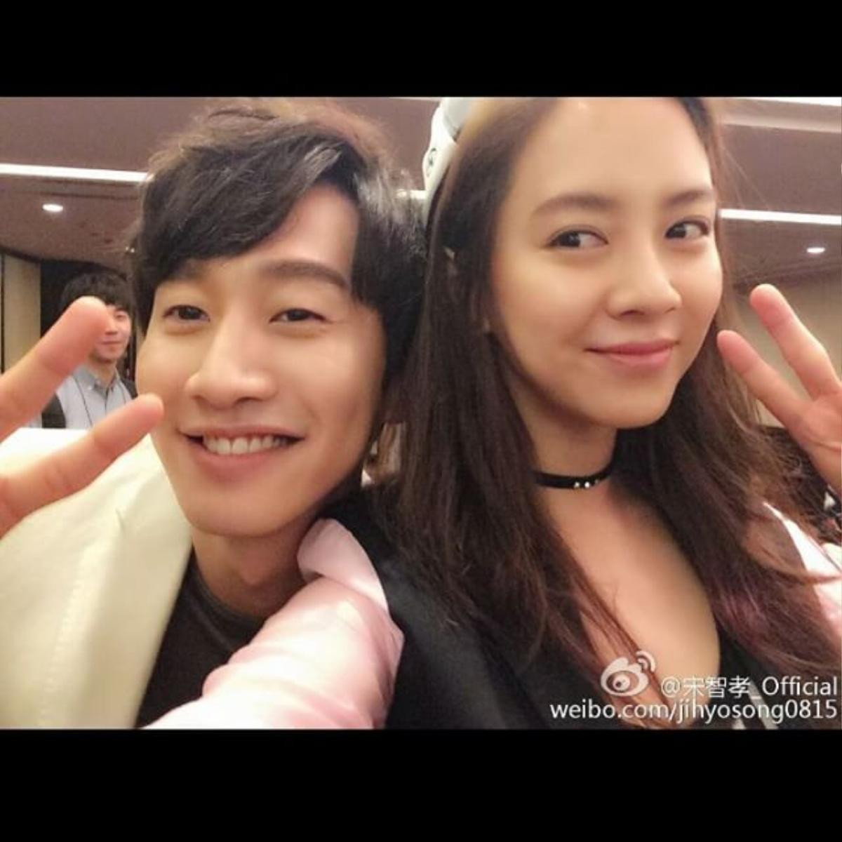 Song - Song kết hôn, fan ship ngay 'bộ đôi đau khổ' Lee Kwang Soo và Song Ji Hyo Ảnh 1