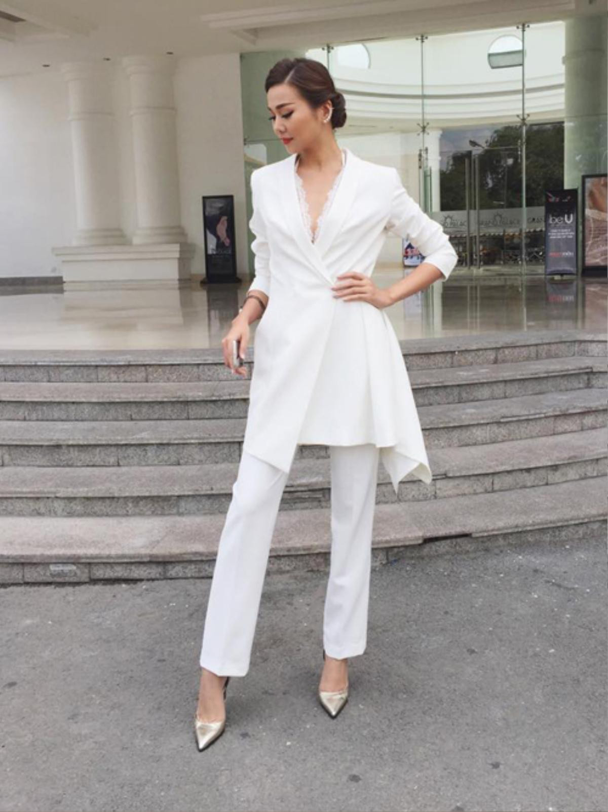 Chẳng cần cao xa, Đồng Ánh Quỳnh chỉ cần 4 cách này để luôn có street style thu hút Ảnh 10