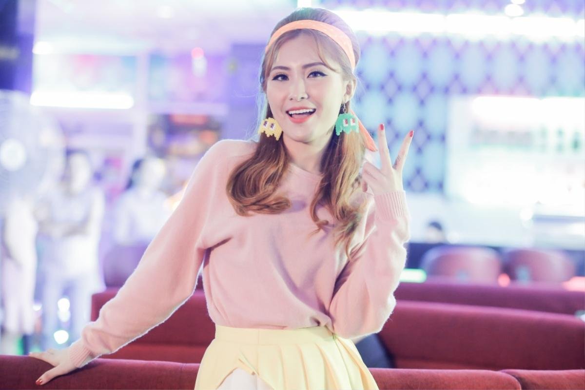 Hậu 'tung hoành' tại The Remix, Lip B rạng rỡ với concept retro ngày trở lại Ảnh 10