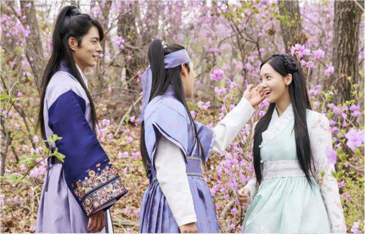 6 lý do khiến bạn phải xem 'The King Loves' ngay và luôn Ảnh 17