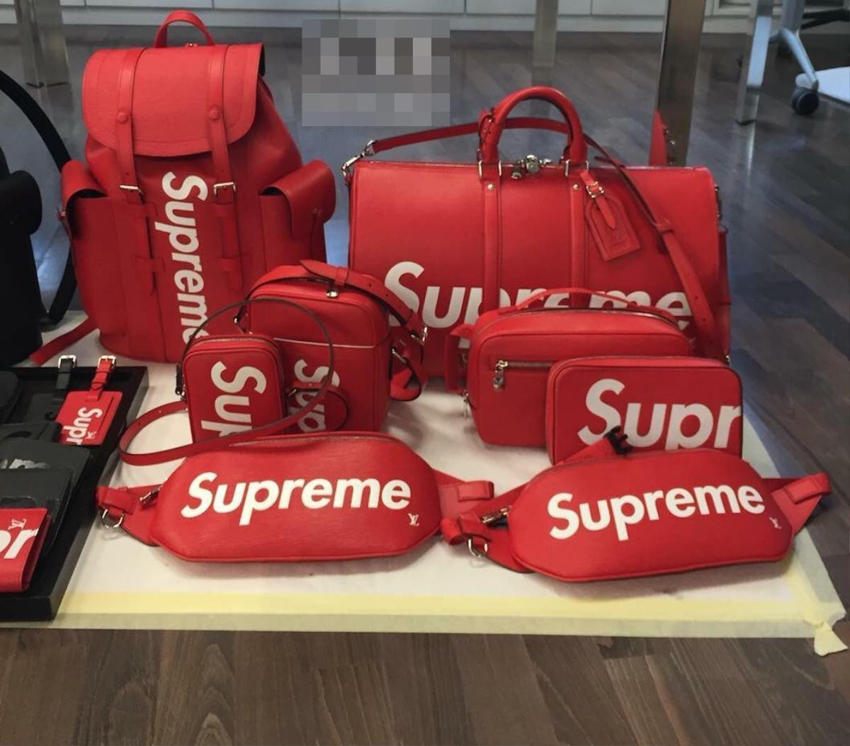 Sao đây các 'homie', chúng ta đang nhìn Louis Vuitton x Supreme… dây Dior đấy! Ảnh 3