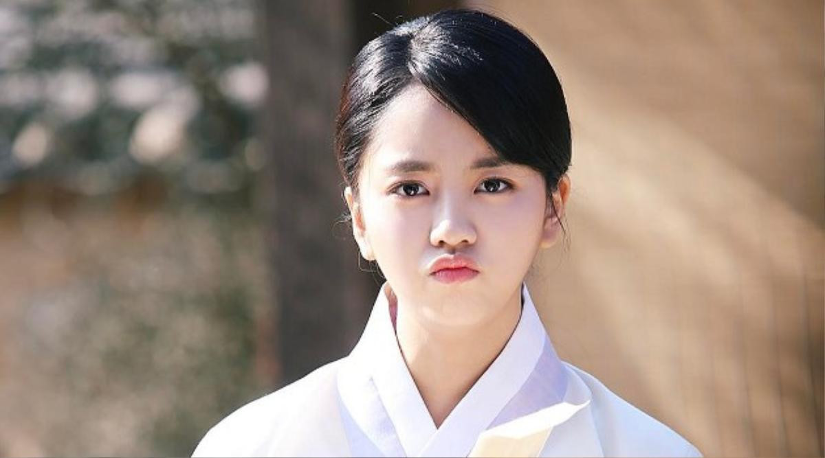 'Phận làm… Kim So Hyun', mỗi lần đóng phim là một lần 'dính thính' Ảnh 28