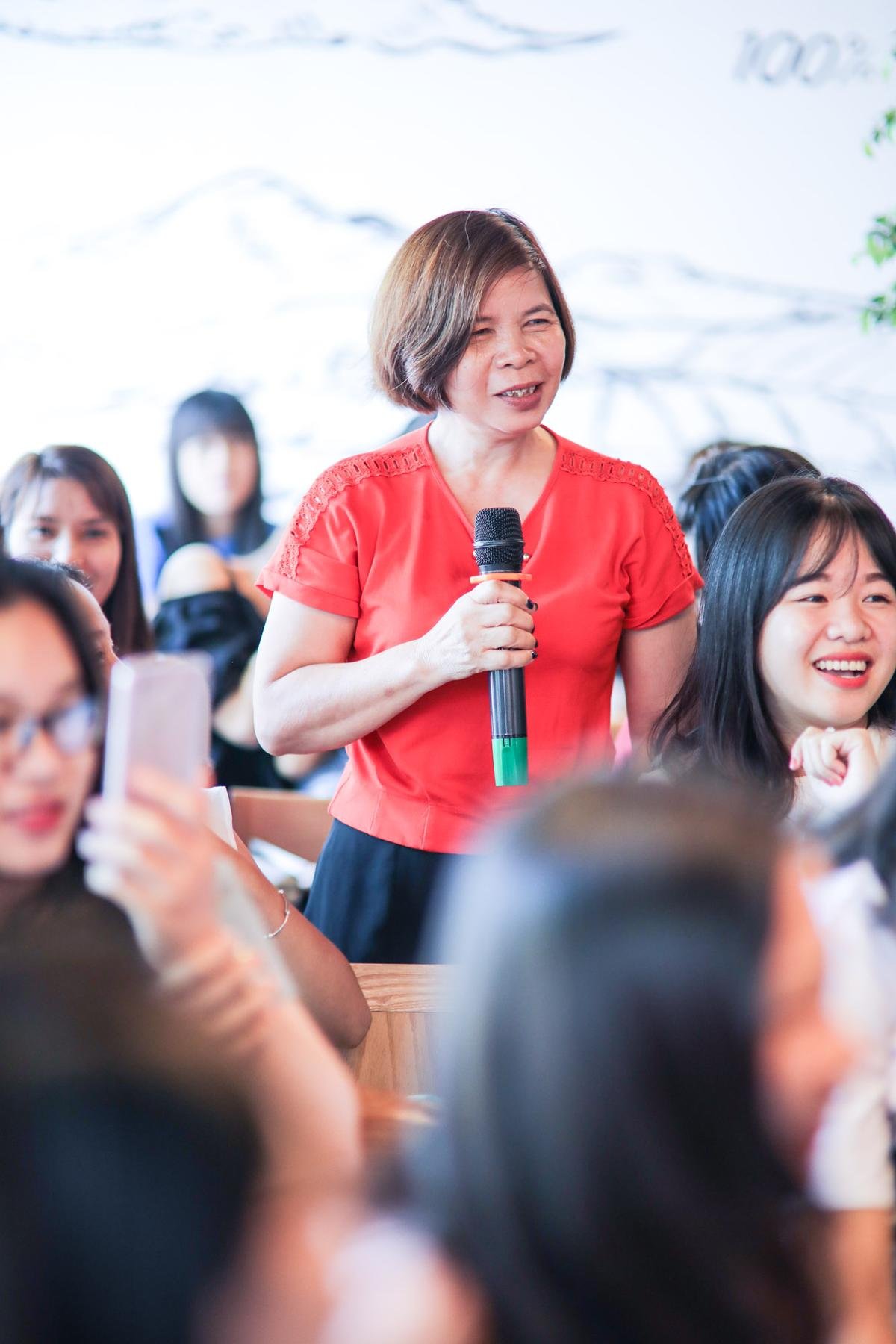 Hiền Mai - Ngô Anh Đạt 'cháy' hết mình cùng người hâm mộ trong fan meeting đầu tiên Ảnh 8