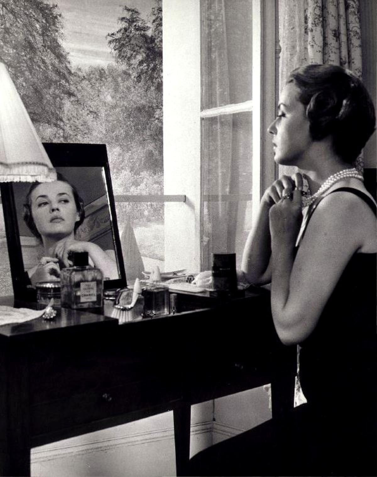 Đâu chỉ kể câu chuyện 'Người tình', Jeanne Moreau còn gây thương nhớ cho bao thế hệ Ảnh 8