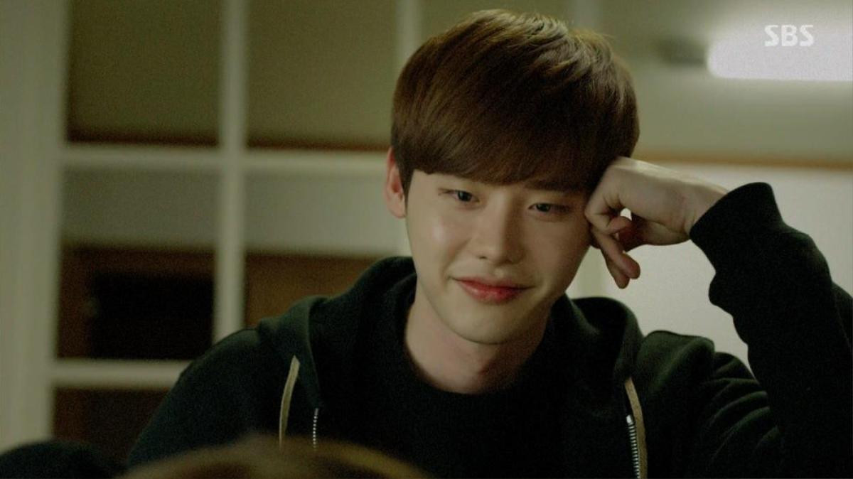 Chưa cần diễn xuất, nhan sắc Suzy và Lee Jong Suk đủ sức 'cân' 'While You Were Sleeping'! Ảnh 19