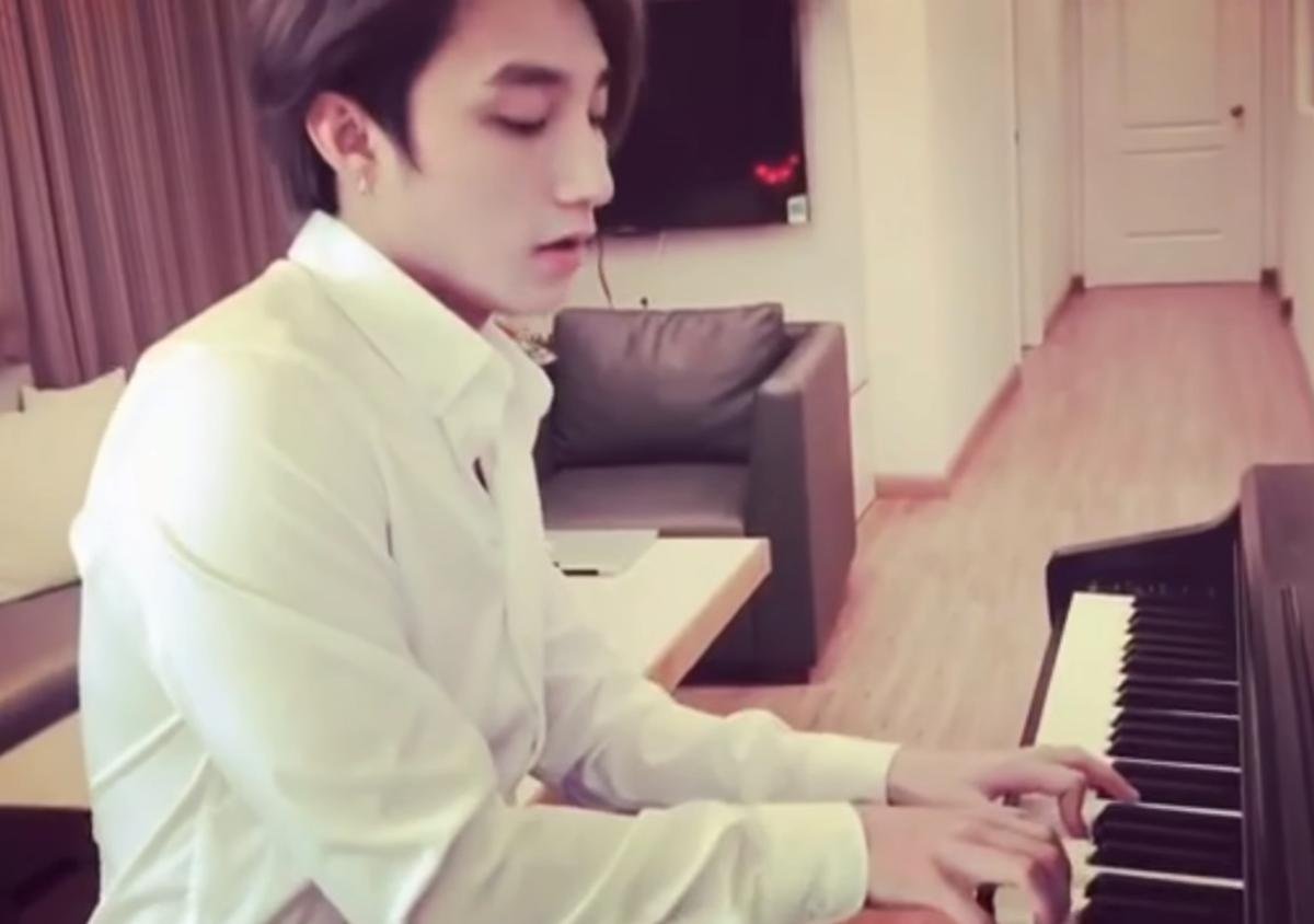 Mỏi mòn 'hóng' MV mới, Sky xem tạm loạt cover piano 'ngọt lịm' từ Sơn Tùng vậy Ảnh 2