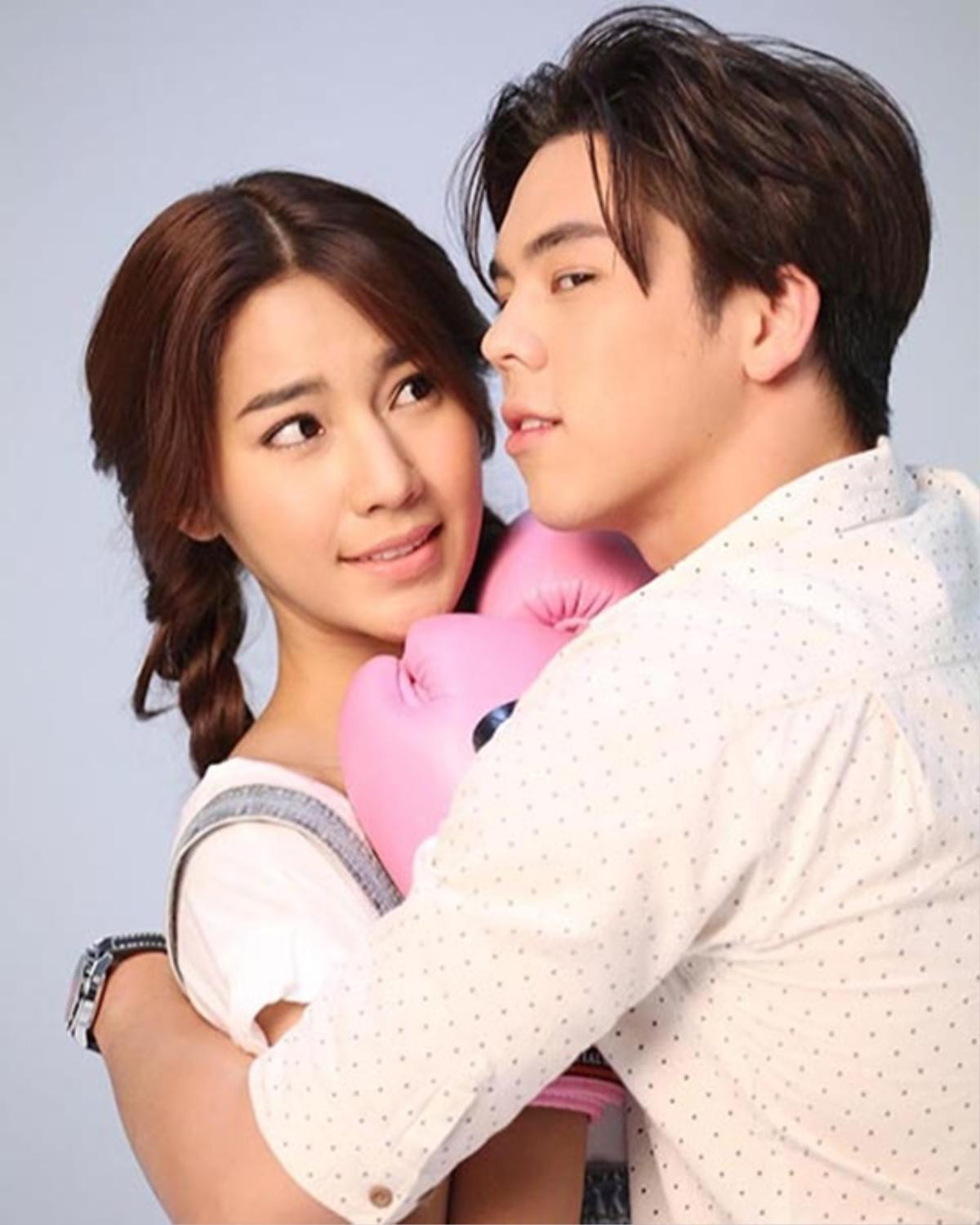 Peach Pachara: Từ ‘hot boy nổi loạn’ đến ‘gà vàng’ thế hệ mới của làng giải trí Thái Lan Ảnh 25