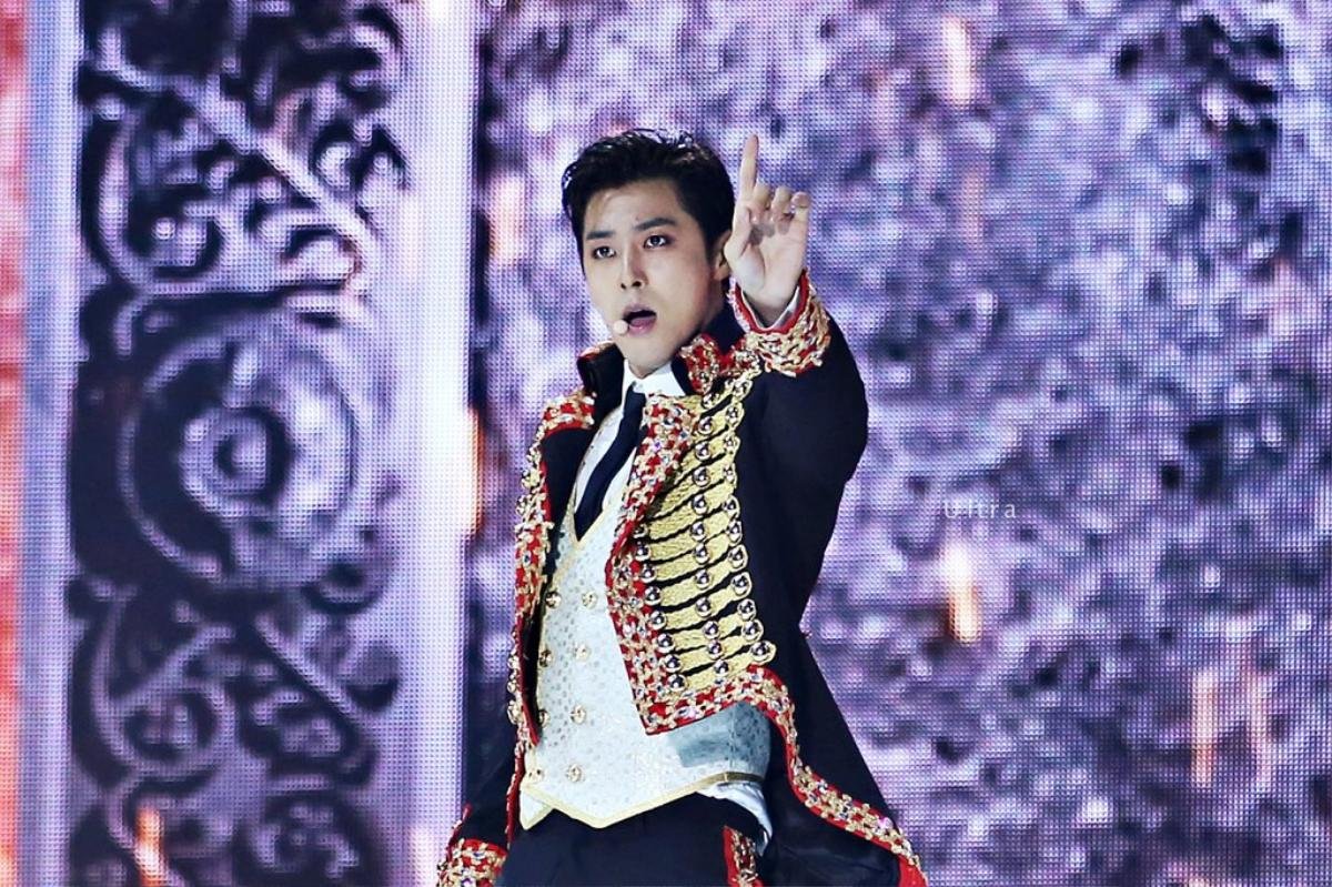 Yunho lên tiếng về sự cố rách quần: 'Nhiều người cho rằng đó là chiêu trò' Ảnh 1