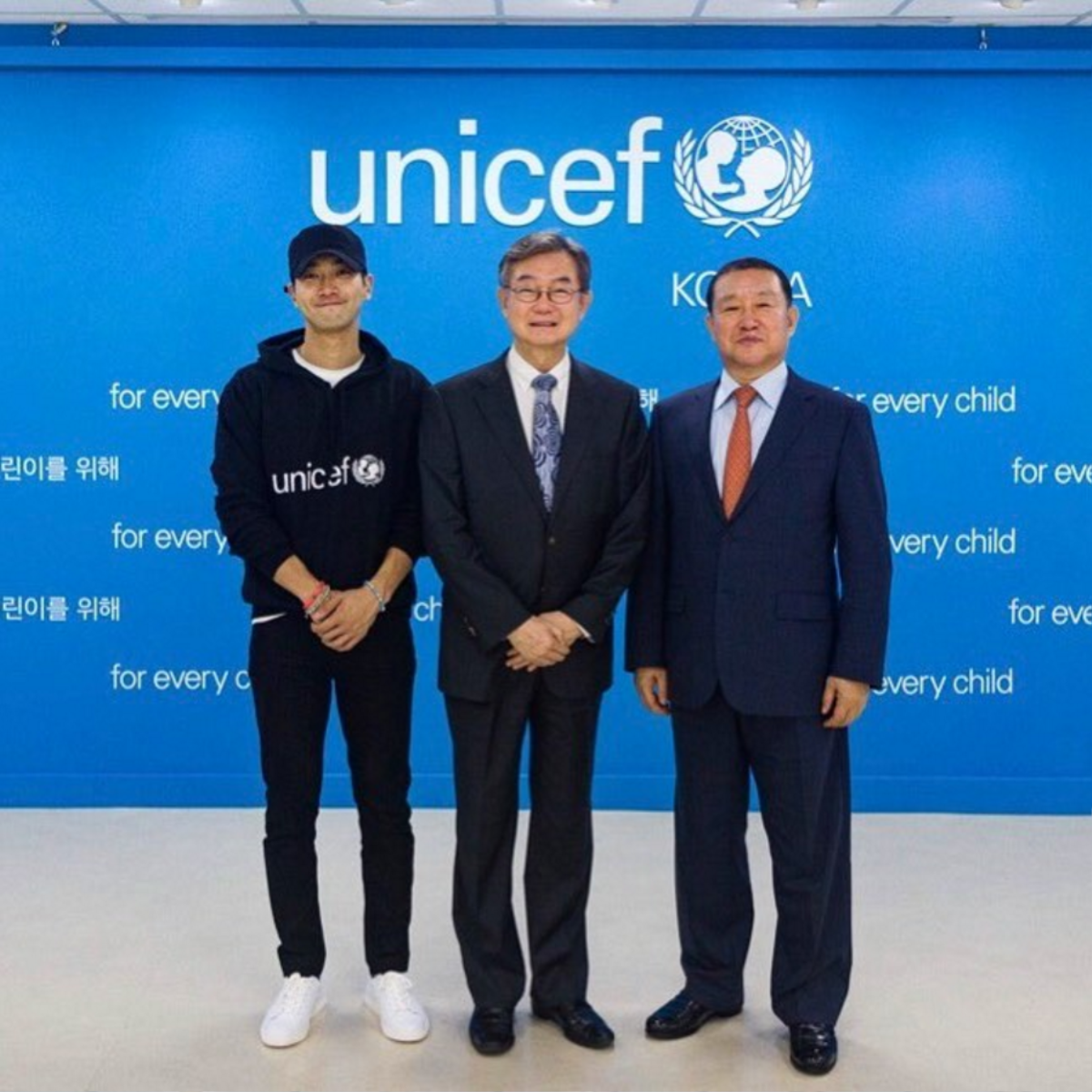 Những lần sao quốc tế cùng UNICEF đến Việt Nam làm từ thiện Ảnh 2