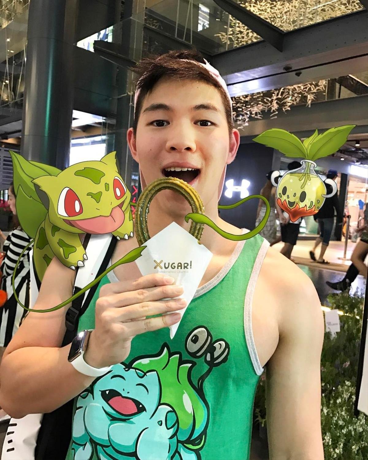 Có 1 anh chàng đã cùng… 'bộ sậu' Pokemon khoác vai nhau đi khắp thế gian Ảnh 34