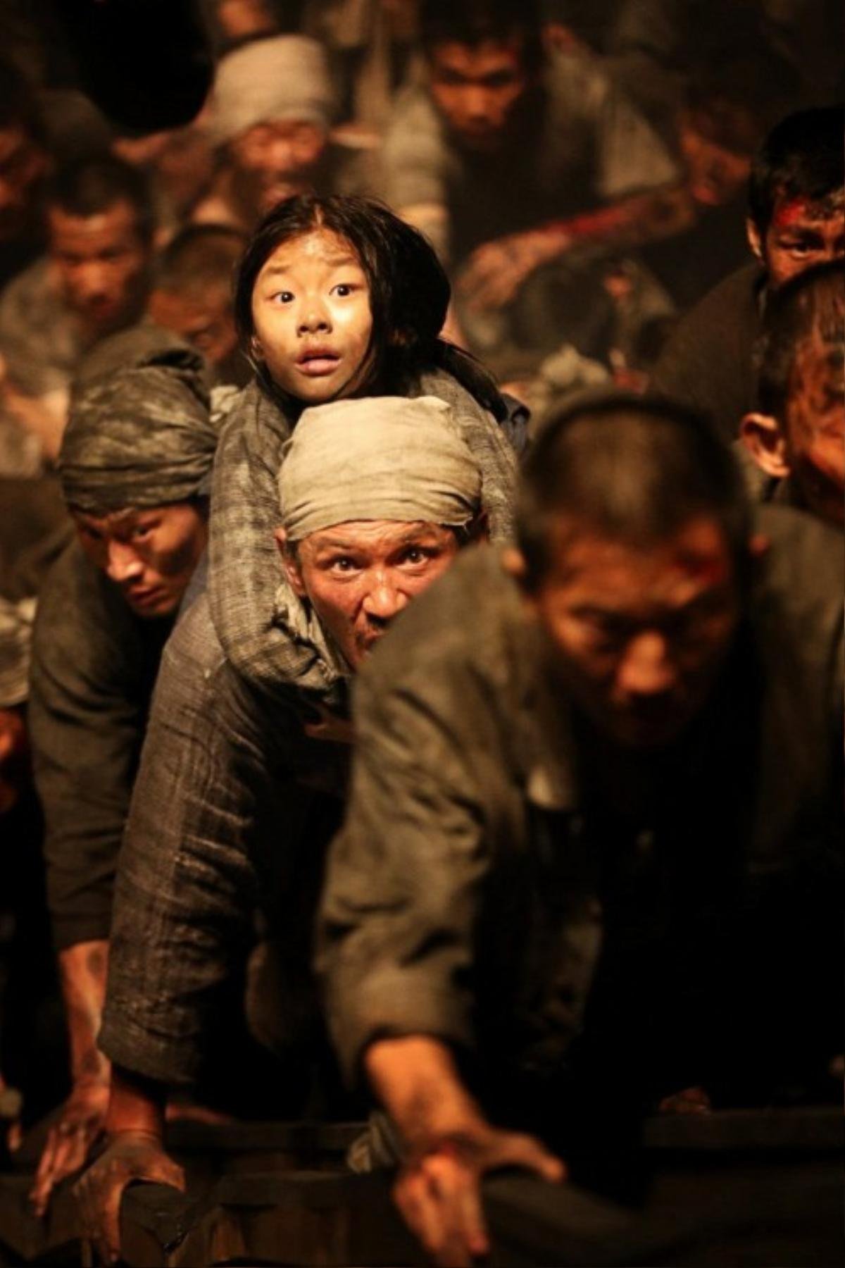 Lý do gì khiến 'The Battleship Island' ăn khách từ Hàn Quốc đến Việt Nam? Ảnh 14