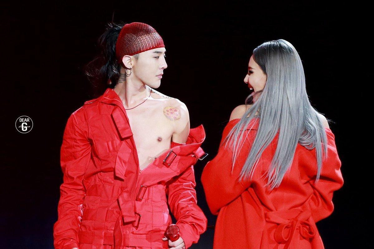 Sau CL - IU, đến lượt Dara làm 'kiều nữ' của G-Dragon trên sân khấu World Tour Ảnh 2