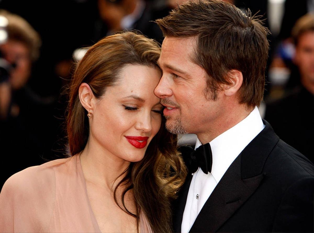 Brangelina tái hợp sau tuyên bố 'Tôi không thích độc thân!' của Angelina Jolie Ảnh 8