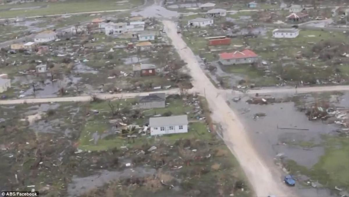 Bão Irma đổ bộ: Puerto Rico và quần đảo Virgin hoàn toàn bị phá huỷ Ảnh 1