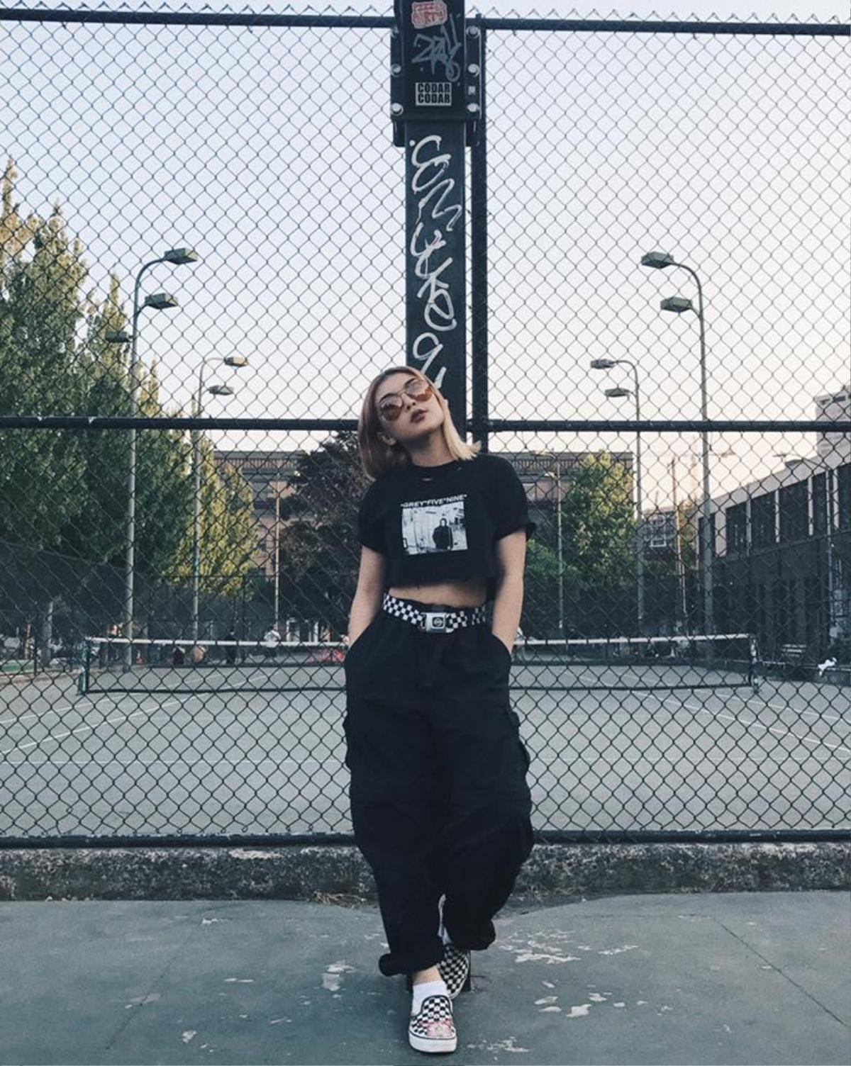 Tình hình streetwear tuần qua: Giới trẻ ngày càng chất và 'mạnh tay' chi đồ hiệu! Ảnh 10