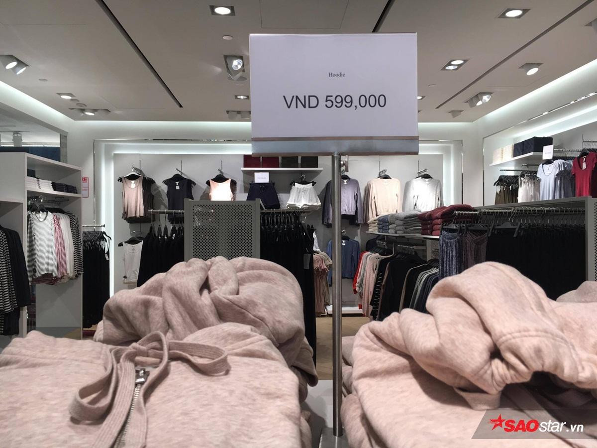 Trước giờ khai trương chính thức của H&M, hãy cùng 'lượn' sẵn một vòng để tham khảo giá cả nào! Ảnh 3