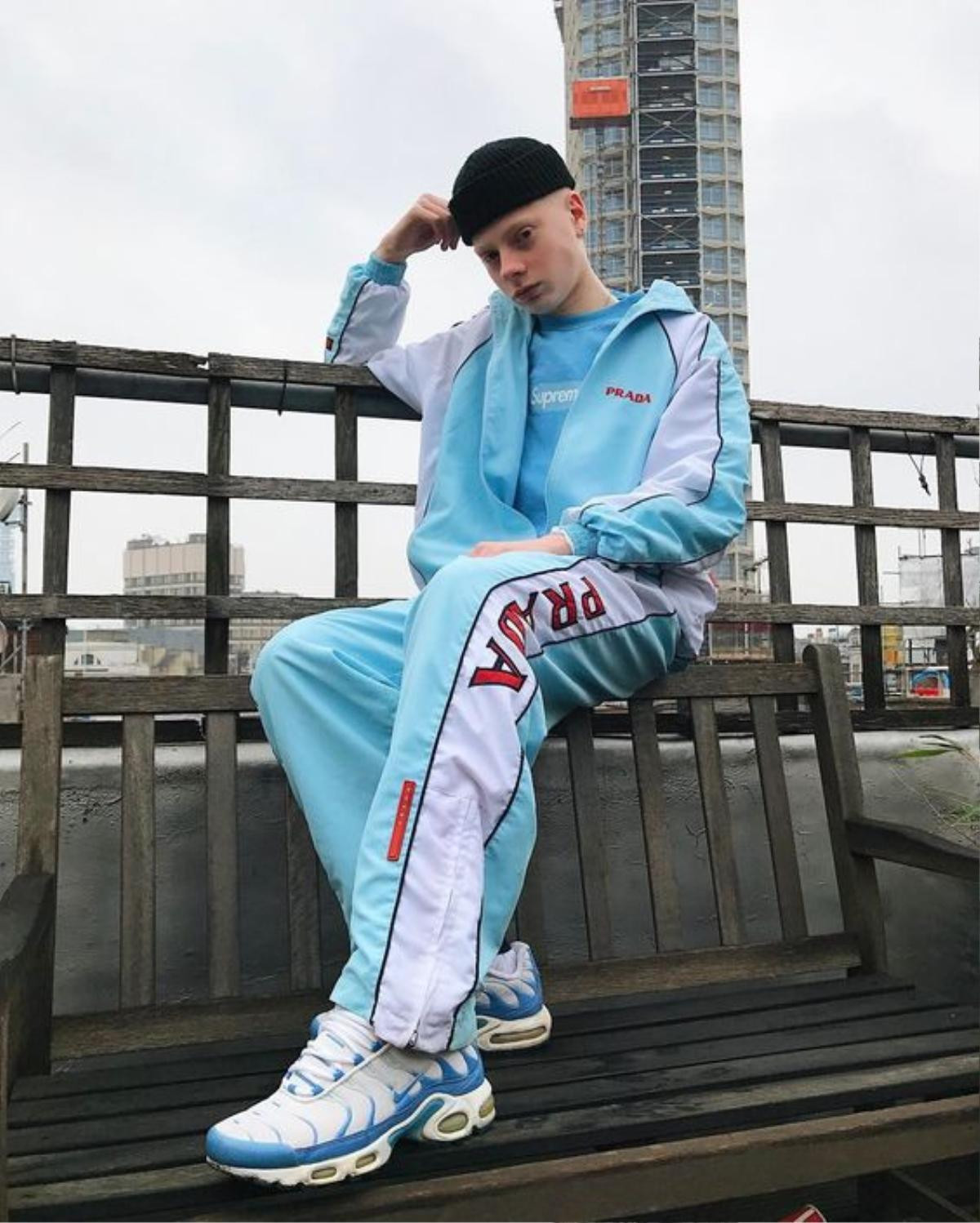 Cuối tuần rảnh làm gì? Học 'bí kíp' của tín đồ streetwear thế giới thôi! Ảnh 5