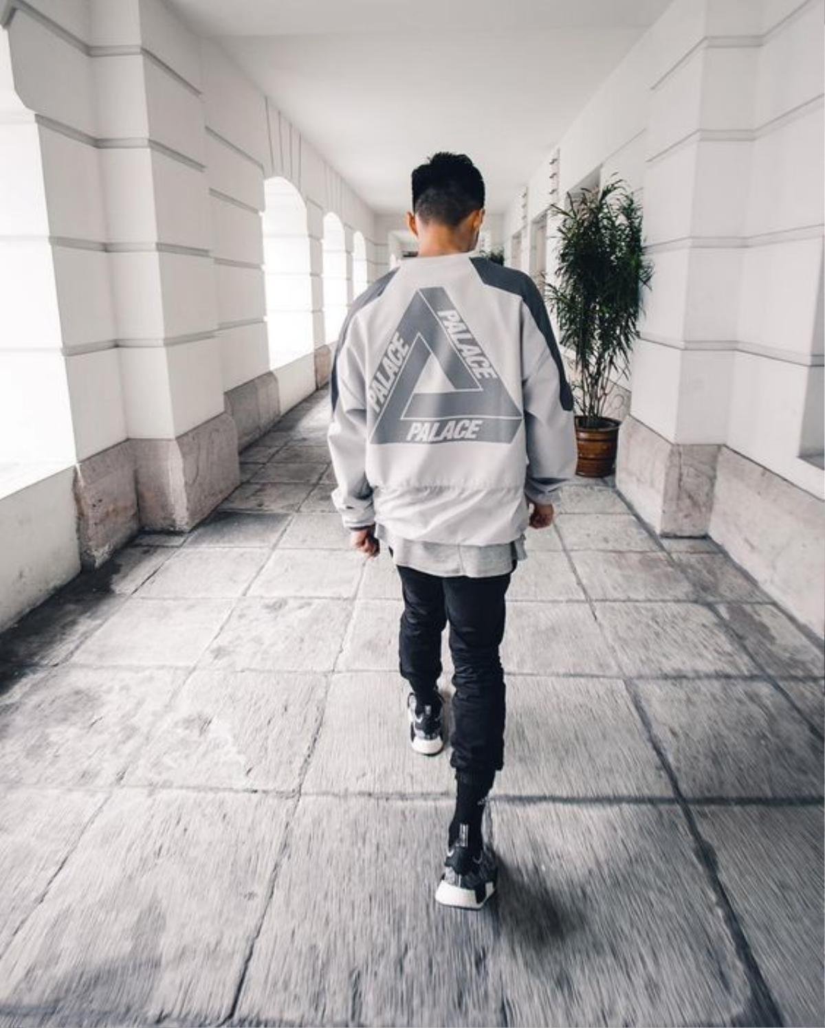 Cuối tuần rảnh làm gì? Học 'bí kíp' của tín đồ streetwear thế giới thôi! Ảnh 2