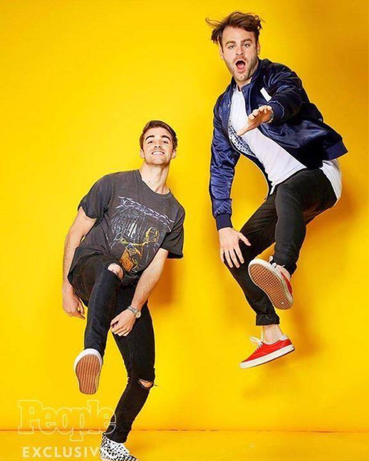 Không chỉ là 'phù thủy âm thanh', The Chainsmokers còn là những fashionisto thứ thiệt Ảnh 1