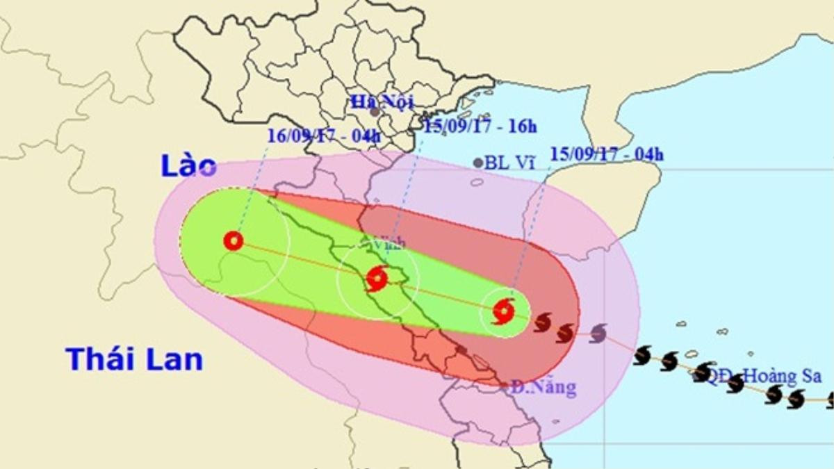 Bão số 10 đổ bộ Đèo Ngang - Quảng Bình, nguy cơ xuất hiện lũ quét Ảnh 1