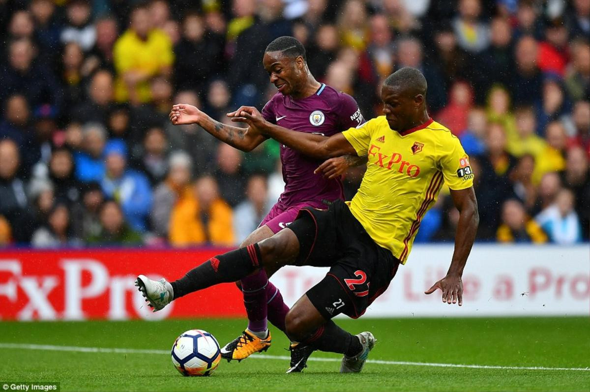 Man City lên ngôi đầu sau màn 'hủy diệt' Watford Ảnh 2