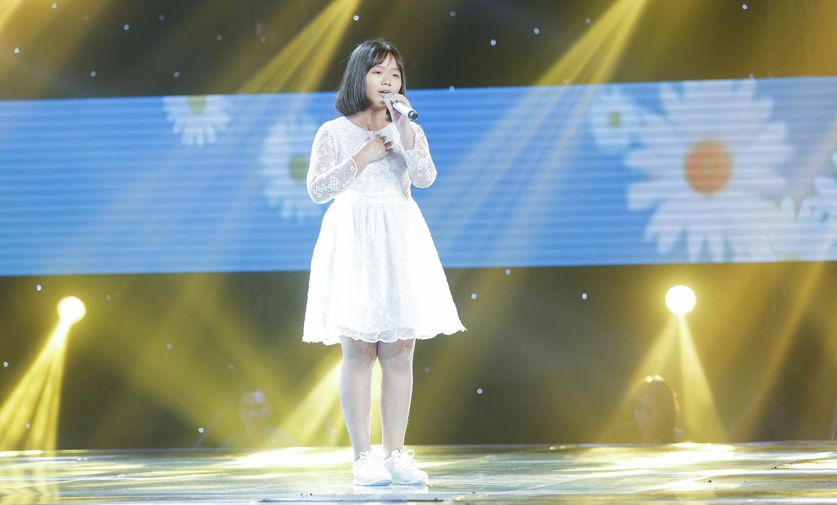 Trước khi đến với The Voice Kids 2017, những thiên thần nhí này đã quen mặt trên sóng truyền hình Ảnh 8