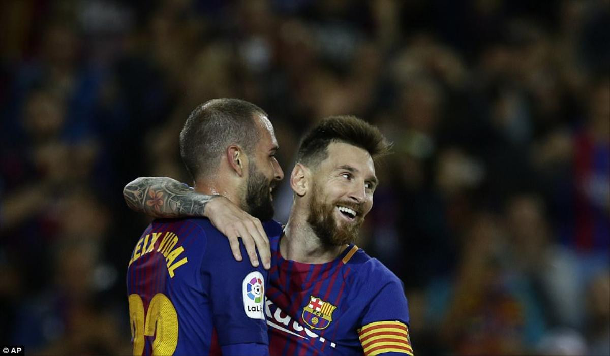 Lionel Messi ghi 4 bàn giúp Barcelona thắng 6 sao Ảnh 3