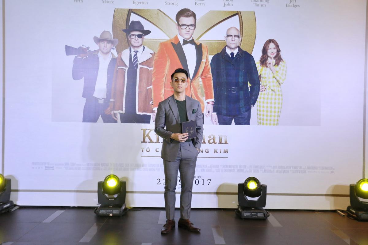 Loạt 'soái ca' diện vest và sơmi theo phong cách Kingsman 'hớp hồn' fan nữ Ảnh 14